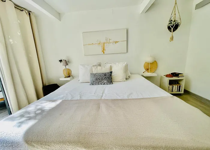 Superhosts 3* Estepona