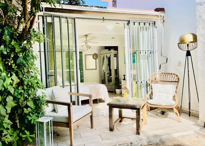 Superhosts 게스트하우스 에스테포나